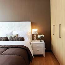 Peinture d'un plafond en blanc